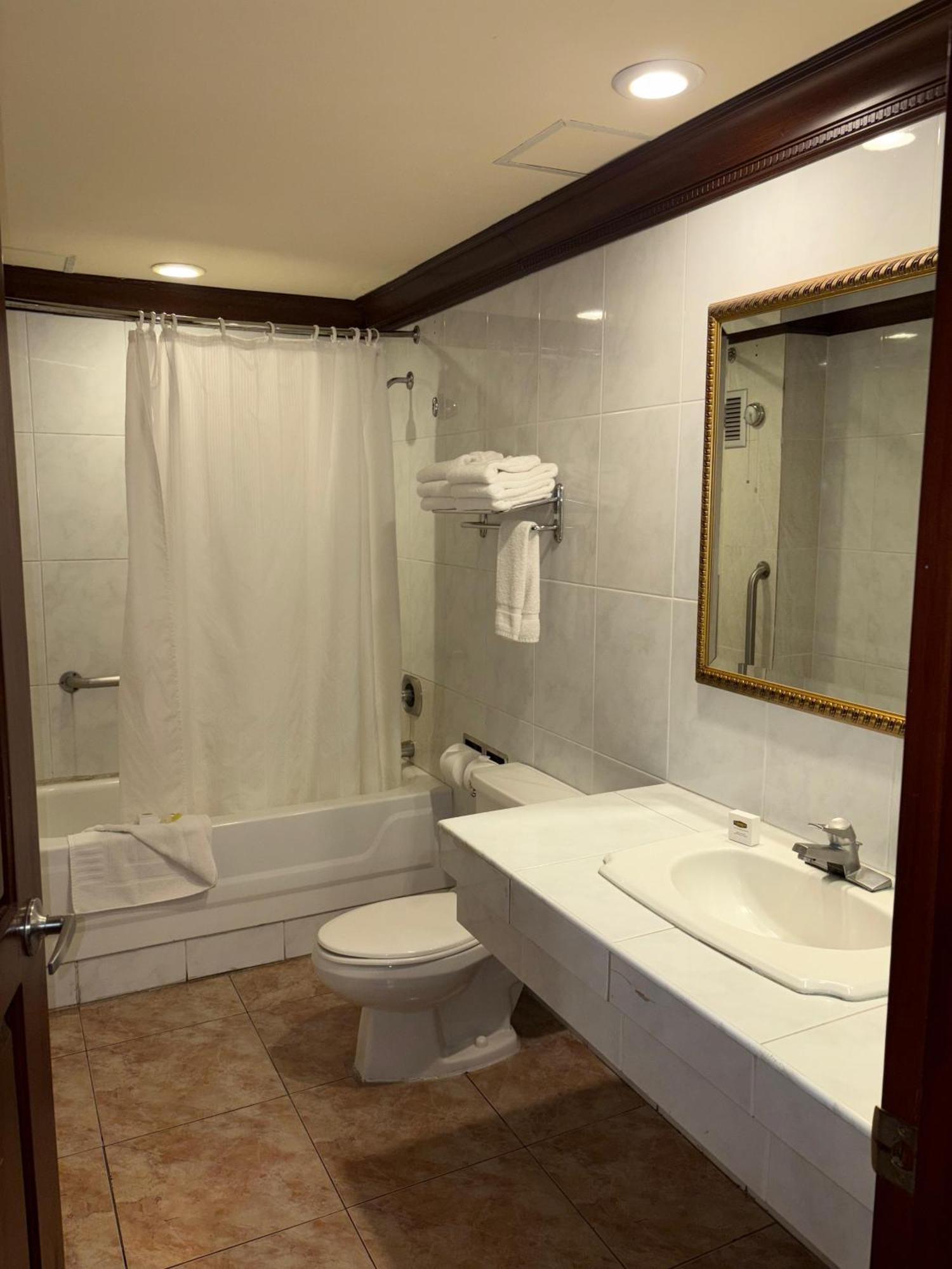 Florencia Plaza Hotel テグシガルパ エクステリア 写真