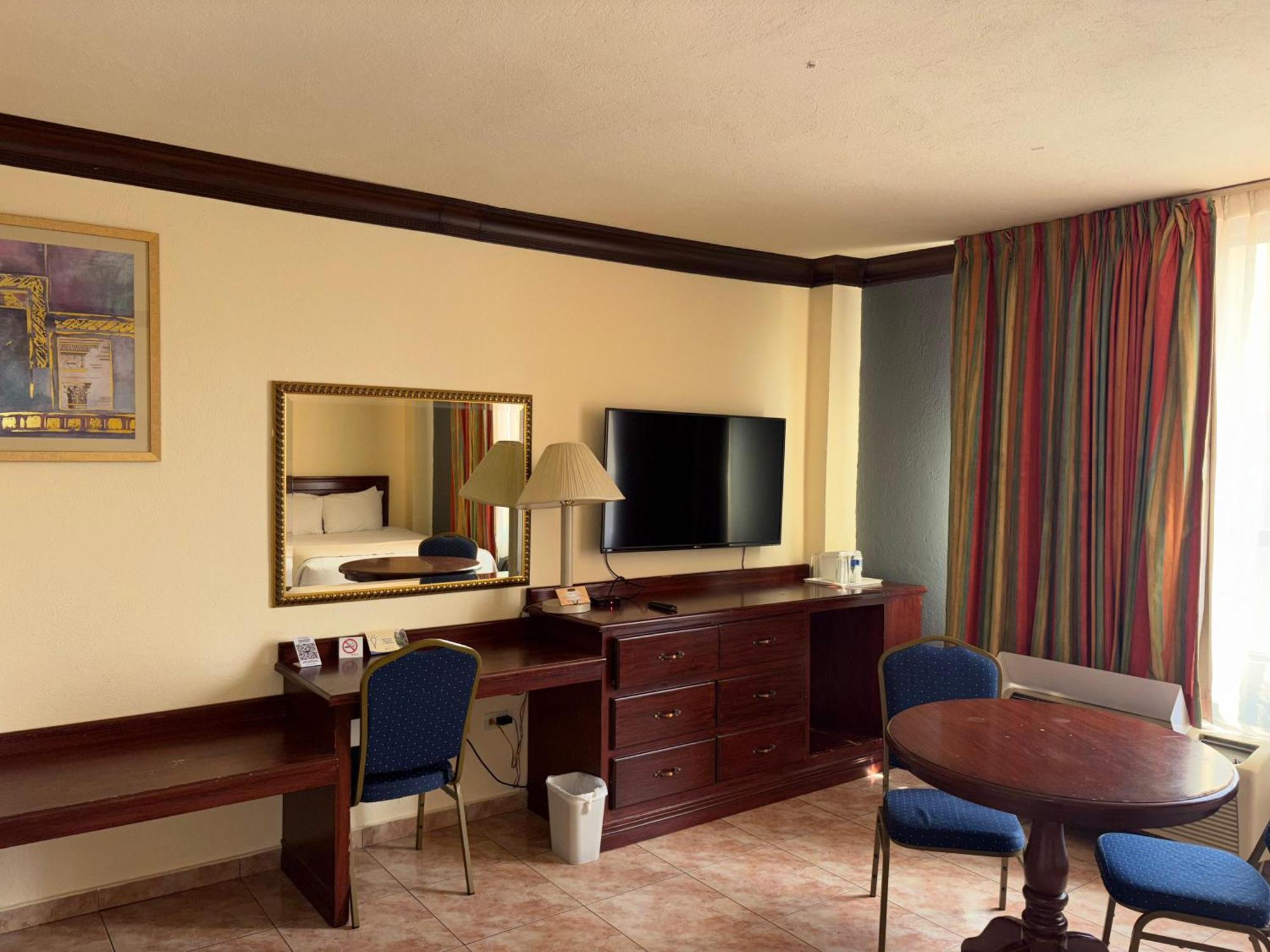 Florencia Plaza Hotel テグシガルパ エクステリア 写真